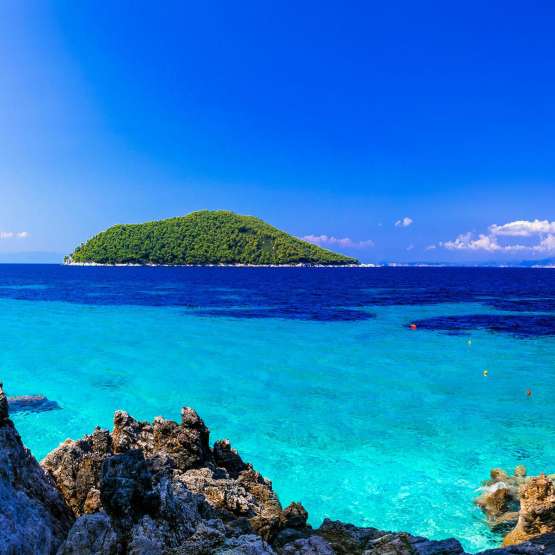 Top 9 plaža koje morate posetiti u Grčkoj ovog leta